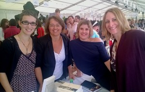 Rachel Maeder, la présidente de Plaisir de Lire Isabelle Cardis Isely, Isabelle Aeschlimann et Abigail Seran.